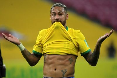 Neymar ready to carry the weight of a nation on his shoulders