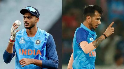 T20 World Cup: The complications of going spin-heavy under lights in Adelaide