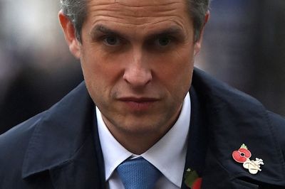 Gavin Williamson news – live: Sunak may take action before probe is complete, says No 10