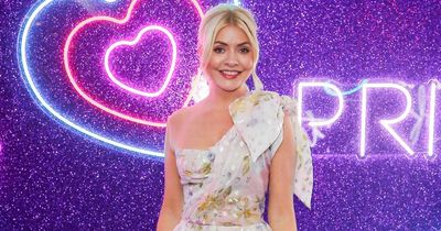 Inside Holly Willoughby's lavish home as she unveils makeover