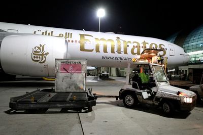 Emirates buys 5 Boeing 777 freighters in $1.7B-valued deal