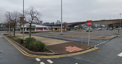 Glasgow couple robbed in parked car by man 'covered in fake Halloween blood'