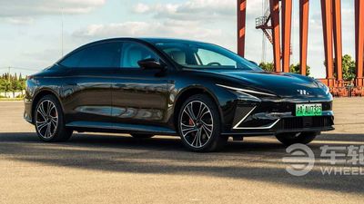 IM L7 Electric Sedan Has Williams-Tuned Chassis, Alibaba Origins