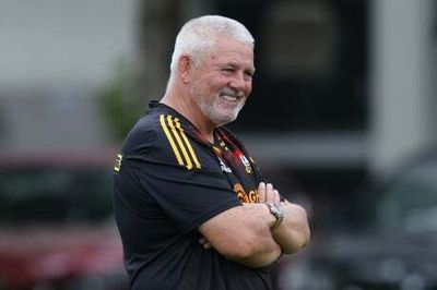 Warren Gatland reveals ‘itch’ for return to coaching but rules out England role after Super Rugby stint