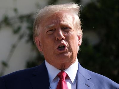 Trump votes for DeSantis as his team tells governor to ‘stay in Florida’