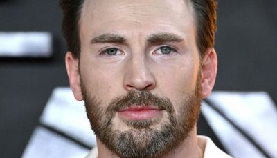 A feather for Cap: Chris Evans named People’s sexiest man alive
