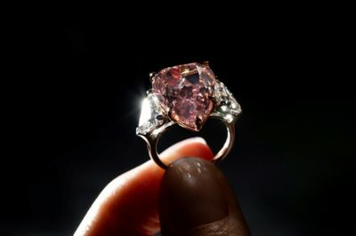 Fortune Pink diamond sells for more than B1bn