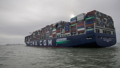 France unveils plan to slash shipping industry's carbon footprint