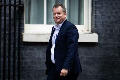Anger as former chief Brexit negotiator joins anti-net-zero think tank