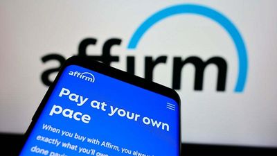 Affirm Stock Tanks; Analyst Calls Lowered Full-Year Outlook 'Stain On The Shirt'