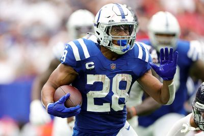 Colts’ Jonathan Taylor returned to practice ahead of Week 10