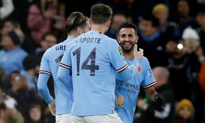 Mahrez and Álvarez fire Manchester City past Chelsea in Carabao Cup