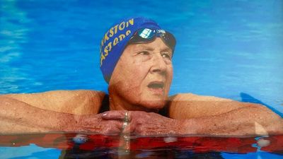 95yo swimmer Marion Beulke goes for gold at Pan Pacific Games Masters on Gold Coast