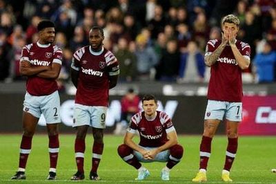 Angelo Ogbonna misses decisive penalty as West Ham fall to Carabao Cup defeat against Blackburn