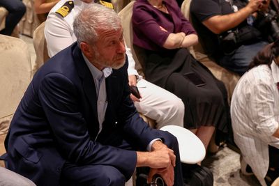 Exclusive-Jersey police admit unlawfully searching premises linked to Roman Abramovich - document