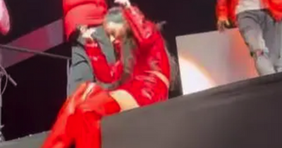 N-Dubz star Tulisa struck in face by mobile phone during Glasgow reunion gig