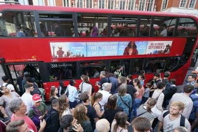 London bus drivers to go on strike in run-up to Christmas