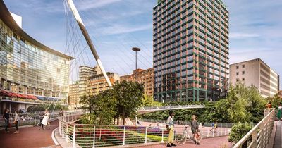 Approval for landmark city centre offices with rooftop pool