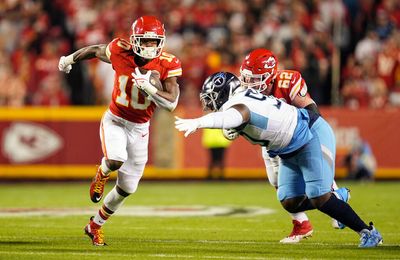 Chiefs QB Patrick Mahomes, HC Andy Reid discuss what they’ve seen from RB Isiah Pacheco