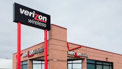 Short Straddle On Verizon Stock Could Generate $195 In Option Premium