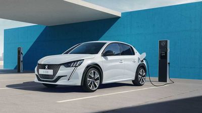 France: Plug-In Electric Car Sales Exceeded 30,000 In October 2022
