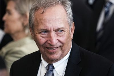 People charmed by FTX CEO Sam Bankman-Fried will be 'looking and feeling fairly silly,' Larry Summers warns of crypto crackdown