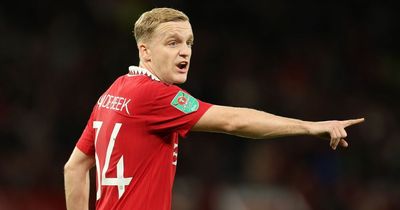 Donny van de Beek told to leave Man Utd as Erik ten Hag reminded about warning from coaches