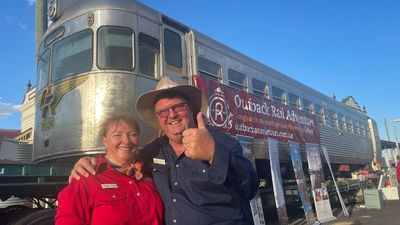 Historic silver bullet train's arrival inspires hopes of extending outback tourist season into summer