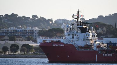 Migrant rescue ship Ocean Viking docks in French port of Toulon after Italian refusal