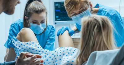 Midwives voting to join nurses on strike after 'insulting' pay rise offer