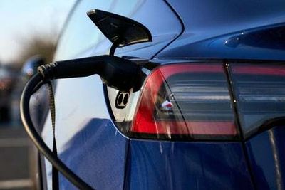 Tesla investor Scottish Mortgage sees asset plunge in markets turmoil