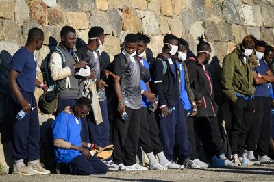 Migrant rescue ship docks in French port amid Italy rift