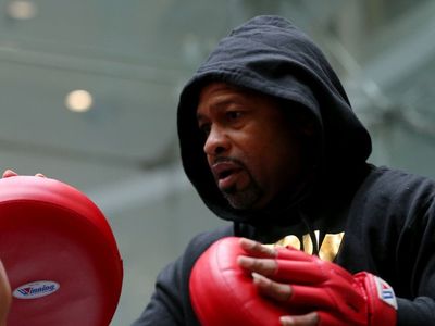 Anthony Joshua to ‘trial’ Roy Jones Jr as coach