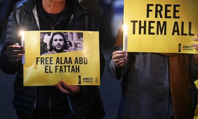 World leaders at Cop27 urged to press Egypt over prisoner Alaa Abd el-Fattah