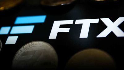 FTX Latest: Regulators Close-In, Sponsor Deals Die, Bitcoin Resumes Slide