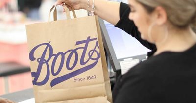Boots shoppers who buy £80 item will get £330 of Christmas gifts says Martin Lewis