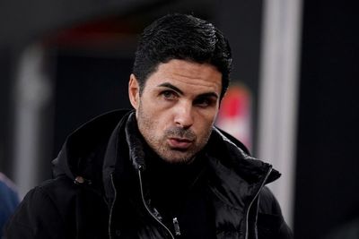 Mikel Arteta urges Arsenal stars to focus on Premier League and not World Cup