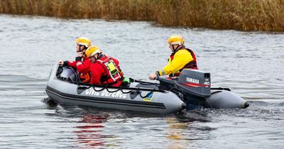 Divers to join search after man is swept downstream and disappears in River Fergus in Ennis