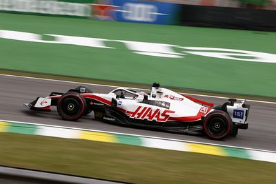 Brazilian GP: Magnussen takes shock first pole for sprint race