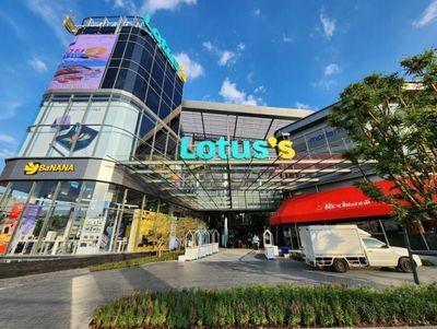 Lotus's opens flagship lifestyle store