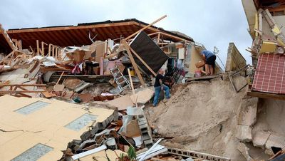 At least five dead as Hurricane Nicole slams into US west coast