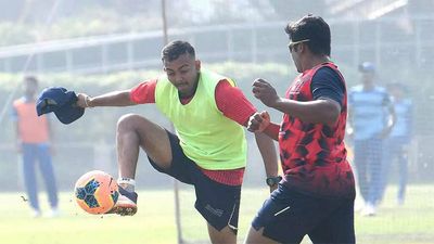 Stage for Sarfaraz Khan, Prithvi Shaw to prove worth again