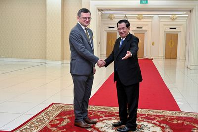 Ukraine minister urges ASEAN to stop Russian 'hunger games'