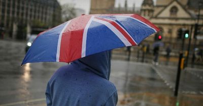 UK weather forecast: Brits told to brace for flooding as two regions hit by flood alerts
