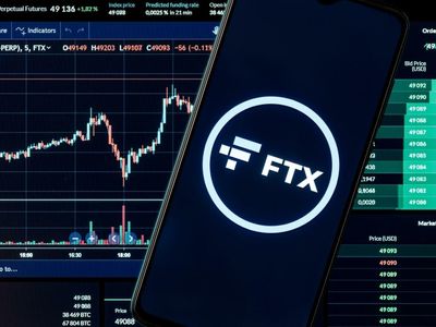 $600M In Crypto Mysteriously Flow Out From FTX Wallets As Exchange Potentially Hacked