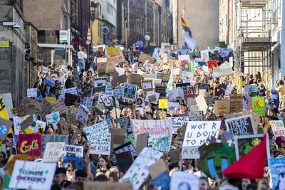 Climate activists to march through Edinburgh on global day of action