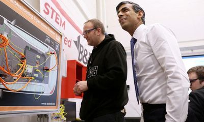 Rishi Sunak faces struggle to retain both red wall and blue wall voters