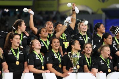 Heartbreak for England as New Zealand blast back to win World Cup