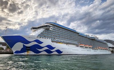 Cruise ship with 800 Covid-19 patients arrives in Sydney, Australia