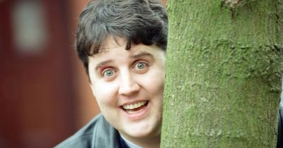 Peter Kay confirms more dates as tickets to see Bolton comedian go on sale